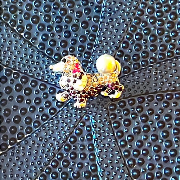 Butterfly & Dog Brooch Set - Picture 3 of 3